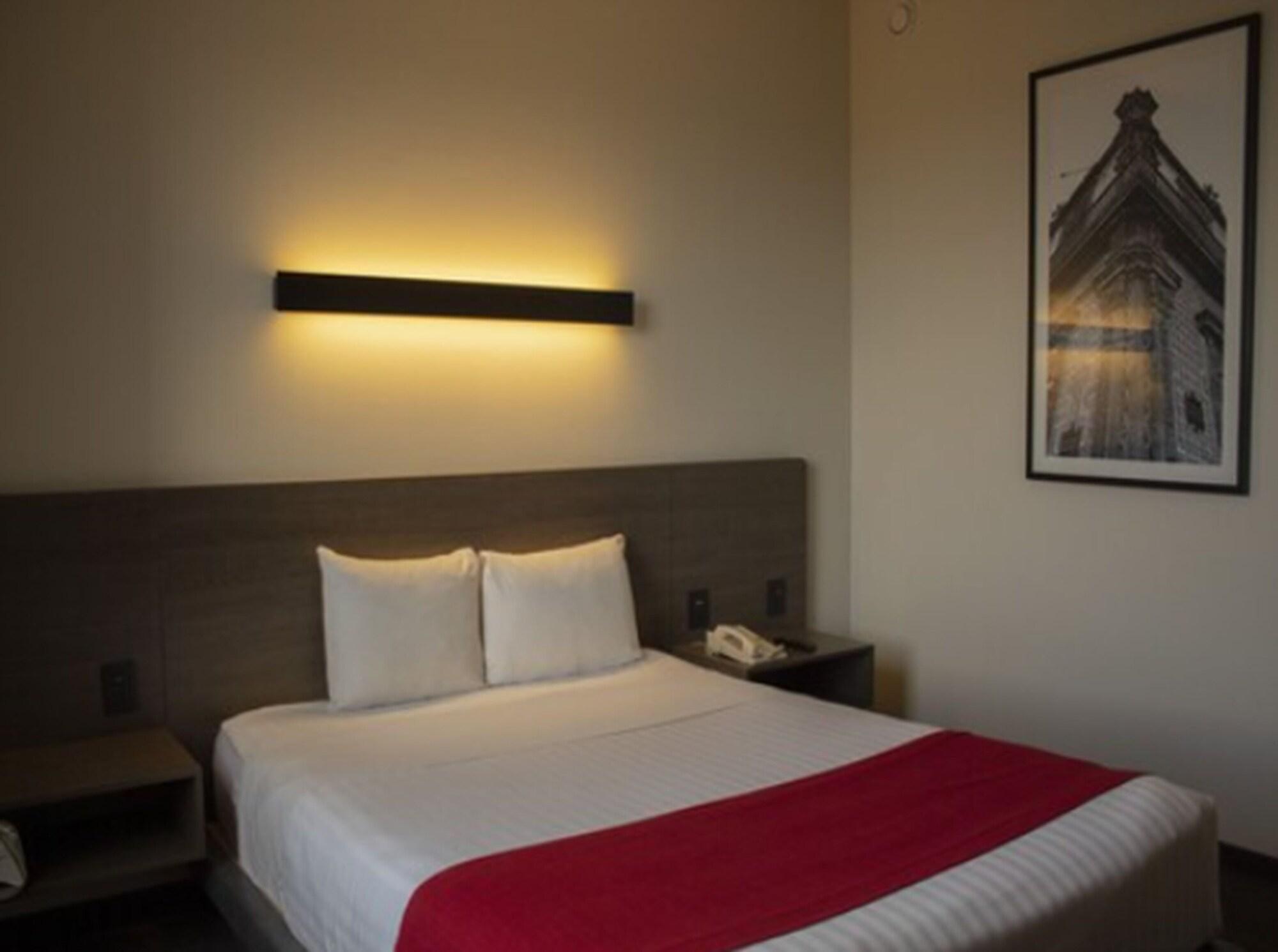 Holiday Inn Express Mexico City Satelite By Ihg Екстер'єр фото