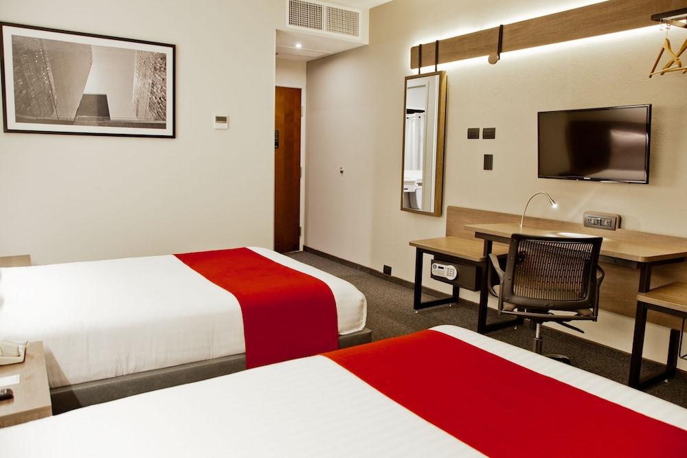 Holiday Inn Express Mexico City Satelite By Ihg Екстер'єр фото